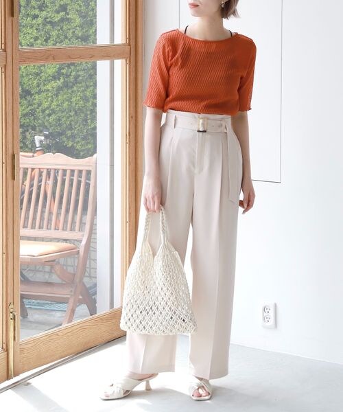 mysty woman（ミスティウーマン）の「ベルト付きワイドパンツ（パンツ・レディース・アイボリー08/ダークオレンジ48/ダークブラウン58・F）」の12枚目の写真