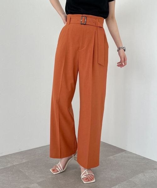mysty woman（ミスティウーマン）の「ベルト付きワイドパンツ（パンツ・レディース・アイボリー08/ダークオレンジ48/ダークブラウン58・F）」の16枚目の写真