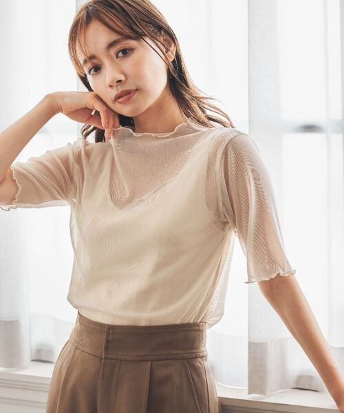 mysty woman(ミスティウーマン)の「無地/柄シアープルオーバー(トップス・レディース・アイボリー08/ブラック09/チャコール柄18/ライトグリーン72/カーキ柄78・F)」の1枚目の写真