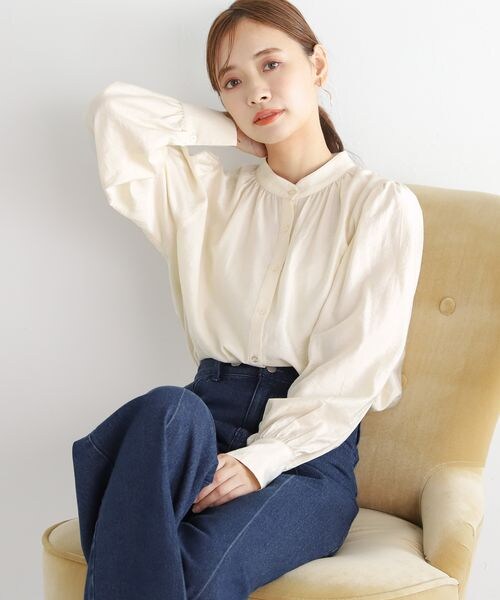 mysty woman(ミスティウーマン)の「ボウタイ付きブラウス(トップス・レディース・アイボリー08/ブラック09/ベージュ52・F)」の5枚目の写真