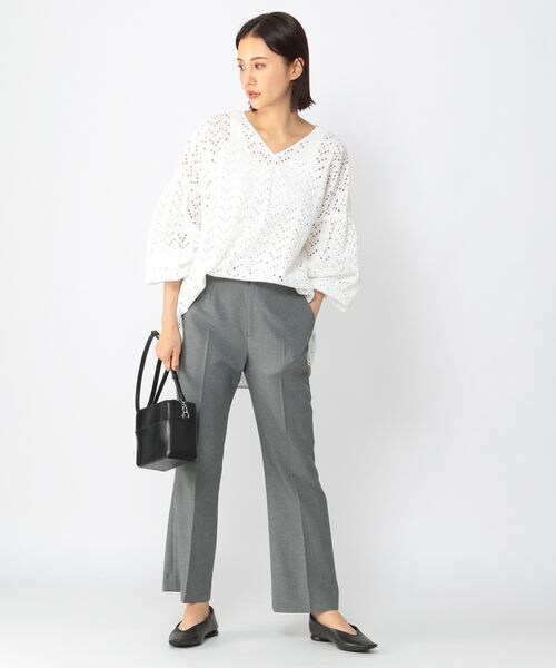 BARNYARDSTORM（バンヤードストーム）の「シャークスキンフレアパンツ（パンツ・レディース・グレー15/ブラック19/ベージュ55/(WEB限定)モカ59・(WEB限定) XS(00)/S(0)/M(1)/(WEB限定) L(2)）」の5枚目の写真