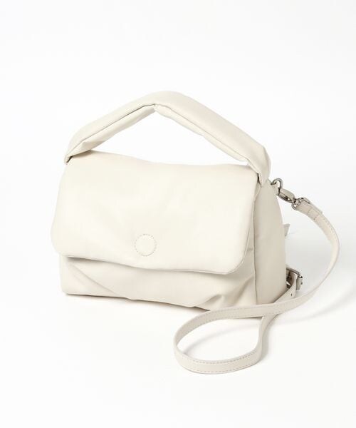 LEPSIM（レプシィム）の「ボンディング2WAYショルダーバッグ（バッグ・レディース・アイボリー08/ブラック09/イエロー65/ブルー85・ONE SIZE）」の7枚目の写真