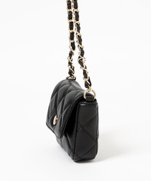 LEPSIM(レプシィム)の「マイクロチェーンミニショルダー(バッグ・レディース・ブラック09/イエロー65/ブルー85・ONE SIZE)」の12枚目の写真