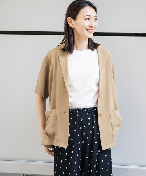 LEPSIM（レプシィム）の「テーラードジャケット（ジャケット/アウター・レディース・オフホワイト05/ブラック09/ベージュ52・FREE SIZE）」の3枚目の写真