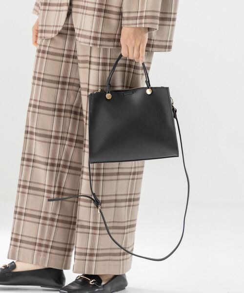 LEPSIM（レプシィム）の「きれいめ2WAYバッグ（バッグ・レディース・アイボリー08/ブラック09・ONE SIZE）」の8枚目の写真