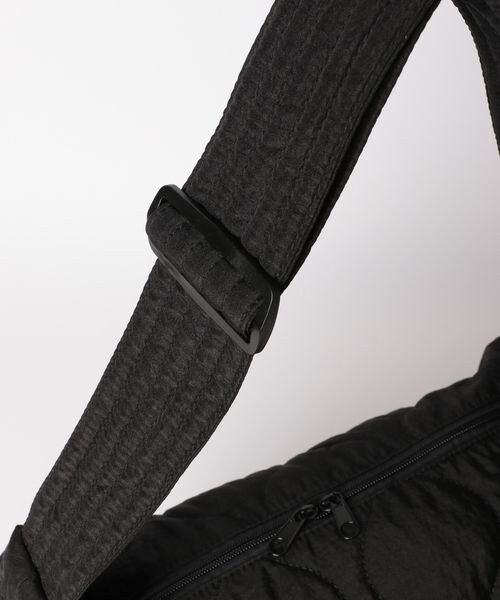 LOWRYS FARM（ローリーズファーム）の「キルティングショルダー（バッグ・レディース・アイボリー08/ブラック09/カーキ70・F）」の11枚目の写真