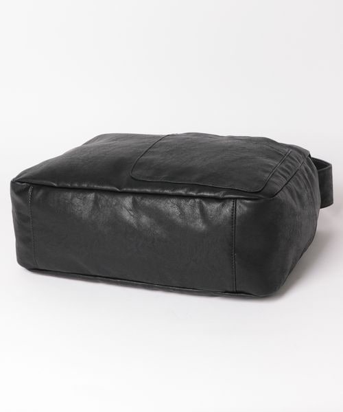 LOWRYS FARM（ローリーズファーム）の「柔らかボディＢＡＧ（バッグ・レディース・アイボリー08/ブラック09・F）」の10枚目の写真