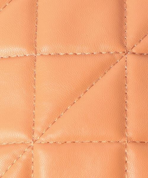 LOWRYS FARM（ローリーズファーム）の「キルティングミニショルダー（バッグ・レディース・ブラック09/オレンジ45/カーキ70・F）」の15枚目の写真