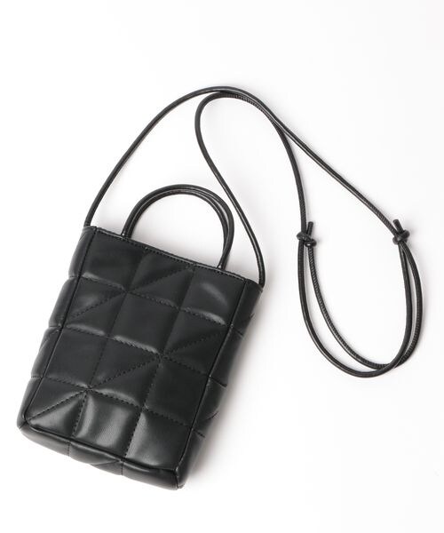 LOWRYS FARM（ローリーズファーム）の「キルティングミニショルダー（バッグ・レディース・ブラック09/オレンジ45/カーキ70・F）」の6枚目の写真