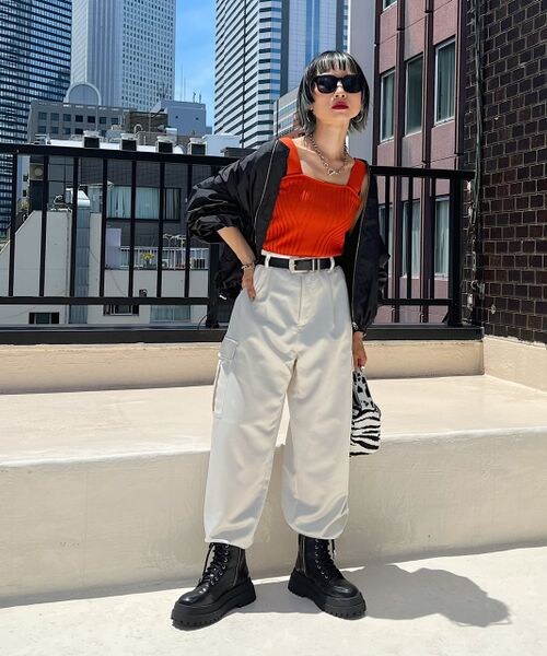 PAGEBOY(ページボーイ)の「ライトMA-1(ジャケット/アウター・レディース・オフホワイト05/ブラック09/エメラルド79・F)」の17枚目の写真