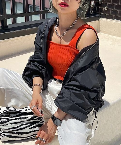 PAGEBOY(ページボーイ)の「ライトMA-1(ジャケット/アウター・レディース・オフホワイト05/ブラック09/エメラルド79・F)」の2枚目の写真