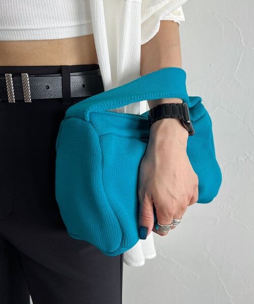 PAGEBOY（ページボーイ）の「ニットスクエアアソートBAG（バッグ・レディース・ゼブラ柄00/カウ柄01/ターコイズ76・F）」の3枚目の写真