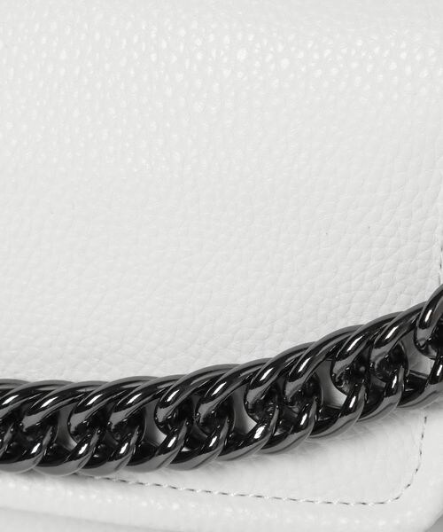 PAGEBOY（ページボーイ）の「ビンテージチェーンBAG（バッグ・レディース・オフホワイト05/ブラック09・F）」の22枚目の写真