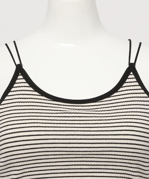 PAGEBOY（ページボーイ）の「ショートカップ付きキャミ（トップス・レディース・ボーダー01/オフホワイト05/ブラック09/オレンジ45・F）」の15枚目の写真