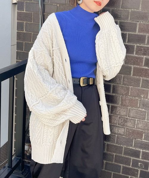 PAGEBOY（ページボーイ）の「ケーブルルーズカーディガン（トップス・レディース・オフホワイト05/ブラック09/グレージュ12/オレンジ45・F）」の5枚目の写真