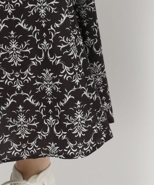 PAGEBOY(ページボーイ)の「エスニック柄マーメイドスカート(スカート・レディース・ブラック09/グレージュ12・F)」の14枚目の写真