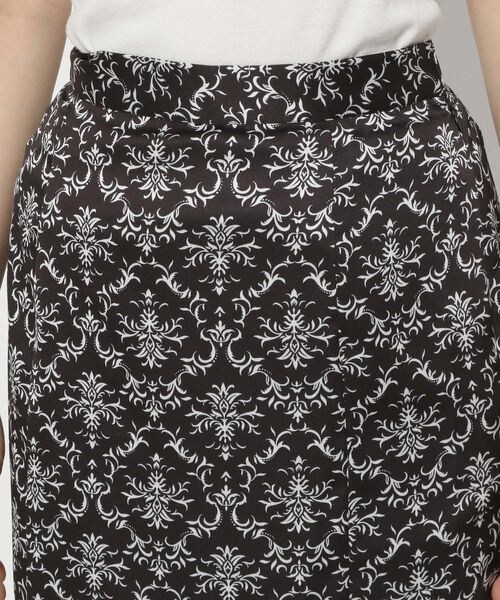 PAGEBOY(ページボーイ)の「エスニック柄マーメイドスカート(スカート・レディース・ブラック09/グレージュ12・F)」の12枚目の写真