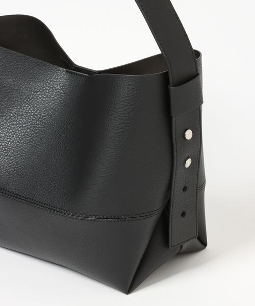 PAGEBOY（ページボーイ）の「スクエアソフトBAG（バッグ・レディース・オフホワイト05/ブラック09・F）」の15枚目の写真