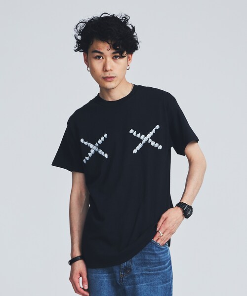 FLAGSTUFF（フラグスタフ）の「CROSS LOGO Tee（Tシャツ/カットソー・メンズ・WHT/GLD/BLK・M/L/XL）」の2枚目の写真