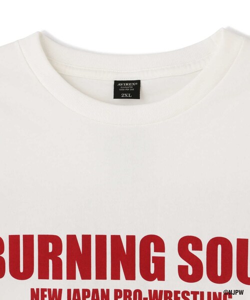 AVIREX（アヴィレックス）の「【新日本プロレス × AVIREX】半袖 バーニング ソウル Tシャツ / S/S BURNING SOUL T-SHIRT（トップス・ブラック/ホワイト・M/L/XL/2XL）」の11枚目の写真