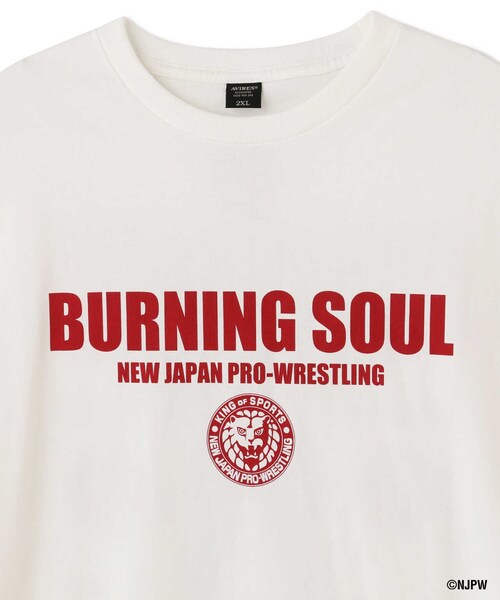 AVIREX（アヴィレックス）の「【新日本プロレス × AVIREX】半袖 バーニング ソウル Tシャツ / S/S BURNING SOUL T-SHIRT（トップス・ブラック/ホワイト・M/L/XL/2XL）」の12枚目の写真