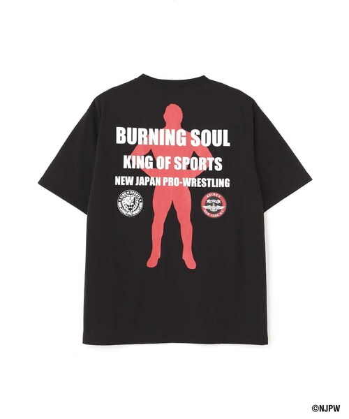 AVIREX（アヴィレックス）の「【新日本プロレス × AVIREX】半袖 バーニング ソウル Tシャツ / S/S BURNING SOUL T-SHIRT（トップス・ブラック/ホワイト・M/L/XL/2XL）」の22枚目の写真