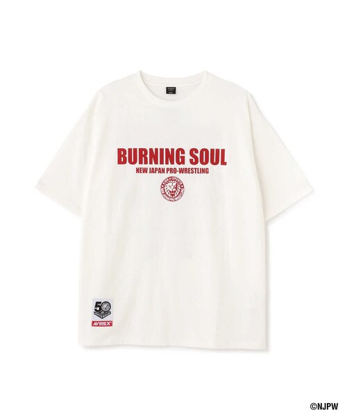 AVIREX（アヴィレックス）の「【新日本プロレス × AVIREX】半袖 バーニング ソウル Tシャツ / S/S BURNING SOUL T-SHIRT（トップス・ブラック/ホワイト・M/L/XL/2XL）」の9枚目の写真