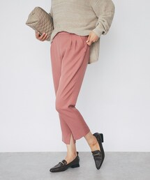 RIVE DROITE（リヴドロワ）の「予約【着心地抜群の美脚パンツ】パウダリーインスリットパンツ（その他パンツ）」