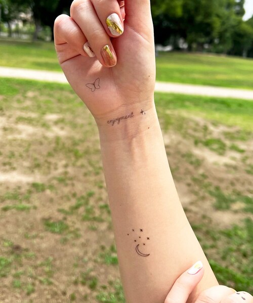 Lattice（Lattice）の「【fecle】タトゥーシール(蝶2)（ハンドケア/ハンドクリーム・レディース・ブラック/ホワイト・0）」の2枚目の写真