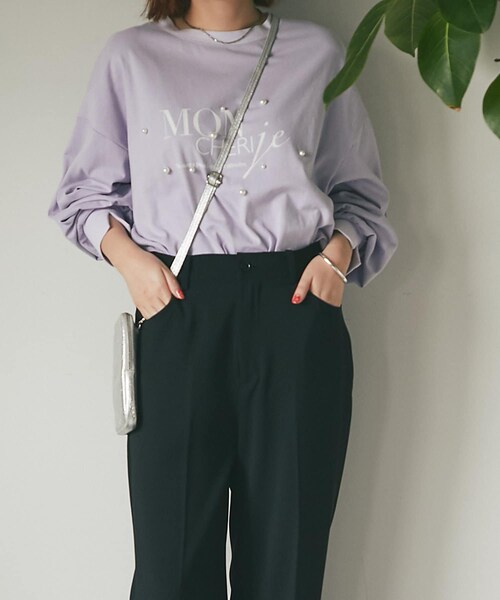 un dix cors(アンディコール)の「《予約》【ワンポイント】パール×ロゴプルオーバー(Tシャツ/カットソー・レディース・オフホワイト/パープル/チャコールグレー・F)」の2枚目の写真