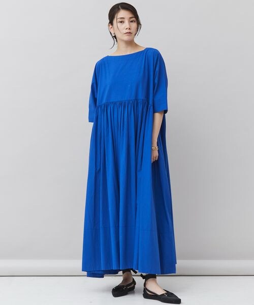 美品 カレンソロジー ワイドギャザーワンピース 38 マキシ丈 ロイヤルブルー Curensology（カレンソロジー）の「ワイドギャザーワンピース（）」 - WEAR