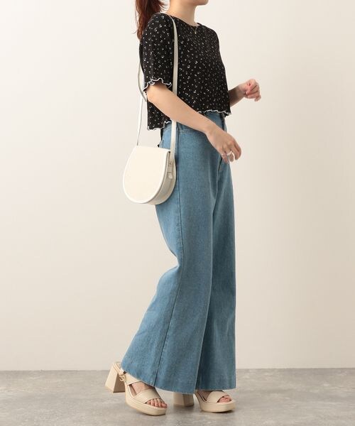 Heather(ヘザー)の「パイピングキャンバスショルダ-(バッグ・レディース・アイボリー 08/ブラック 09・ONESIZE)」の6枚目の写真