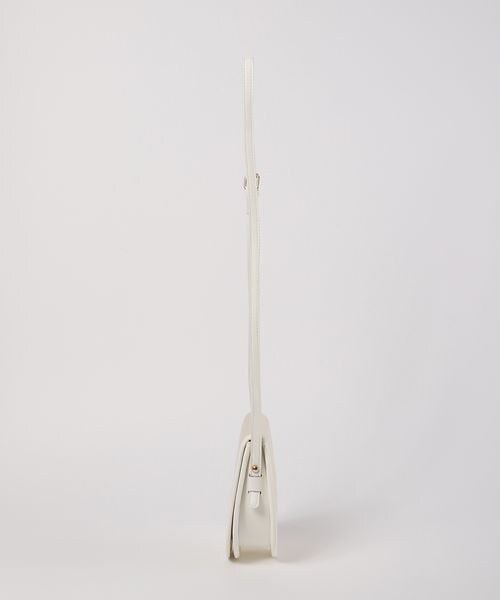 Heather(ヘザー)の「パイピングキャンバスショルダ-(バッグ・レディース・アイボリー 08/ブラック 09・ONESIZE)」の13枚目の写真