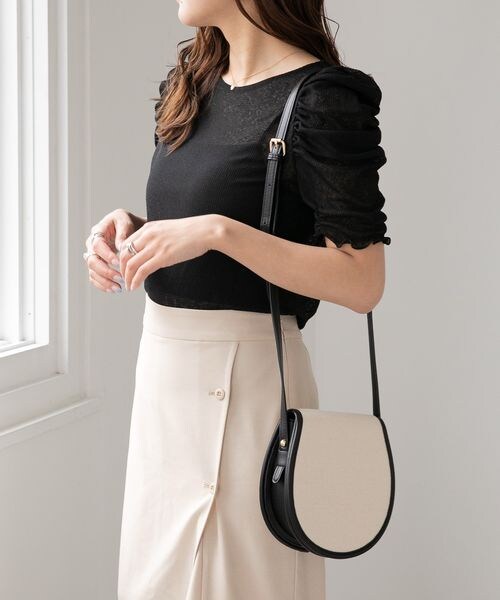 Heather(ヘザー)の「パイピングキャンバスショルダ-(バッグ・レディース・アイボリー 08/ブラック 09・ONESIZE)」の3枚目の写真