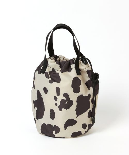 LEPSIM（レプシィム）の「キンチャクバッグ（バッグ・レディース・ダルメシアン10/カウ柄50/ブルー85・ONE SIZE）」の13枚目の写真