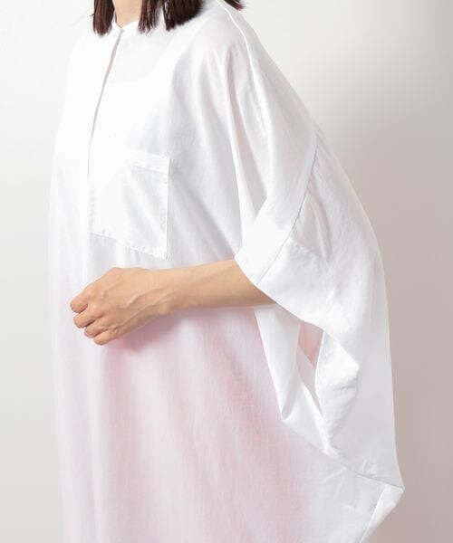 LEPSIM(レプシィム)の「BIGポンチョシャツチュニック(トップス・レディース・オフホワイト05/ブラック09/ピンク21/グリーン75・FREE SIZE)」の18枚目の写真