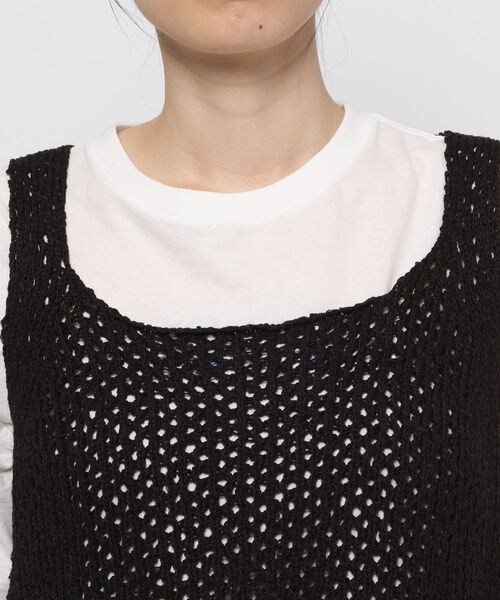 LOWRYS FARM（ローリーズファーム）の「ニットビスチェ（トップス・レディース・オフ05/ブラック09/ブラウン55/ブルー85・F）」の16枚目の写真