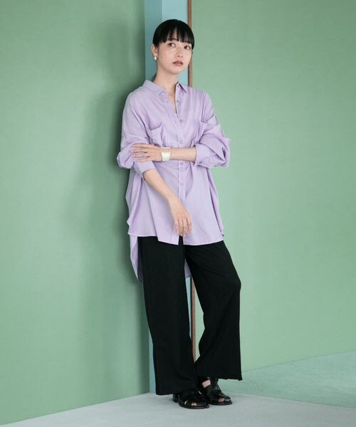 LOWRYS FARM（ローリーズファーム）の「エコレーヨンリネンロングシャツ（トップス・レディース・ブラック09/ピンク25/ベージュ51/グリーン72/グリーン75/パープル95・F）」の21枚目の写真