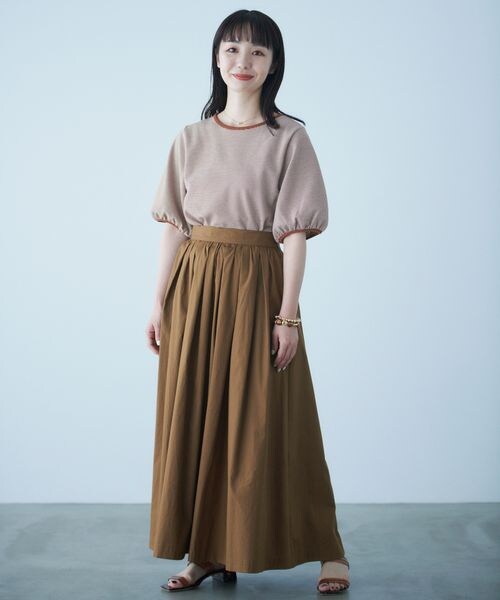 LOWRYS FARM(ローリーズファーム)の「パフTシャツカットソー(トップス・レディース・ブルべ ブラック09/ブルべ チャコールグレー10/イエベ ベージュ50・F)」の6枚目の写真