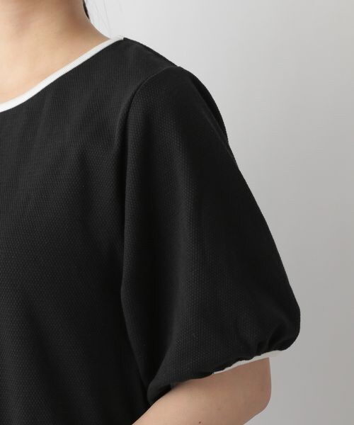 LOWRYS FARM(ローリーズファーム)の「パフTシャツカットソー(トップス・レディース・ブルべ ブラック09/ブルべ チャコールグレー10/イエベ ベージュ50・F)」の20枚目の写真