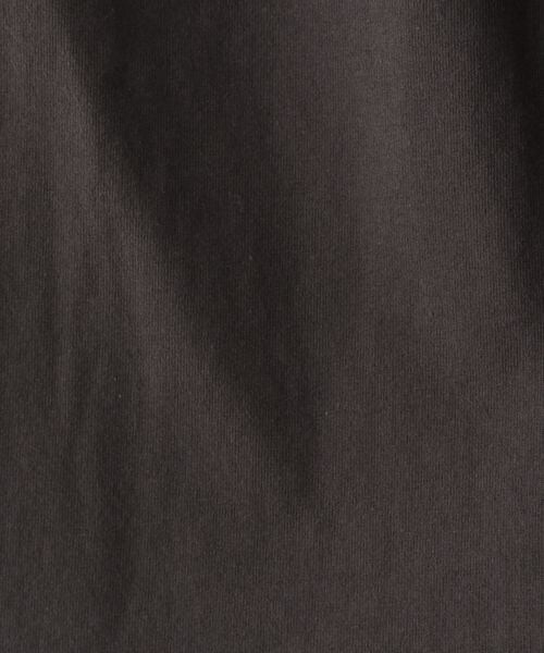 LOWRYS FARM（ローリーズファーム）の「ショルダースクエアノースリーブ（トップス・レディース・オフ05/ブラック09/チャコールグレー18・F）」の19枚目の写真