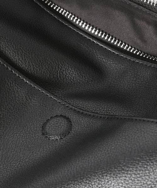 LOWRYS FARM（ローリーズファーム）の「柔ら軽いハーフムーンＢＡＧ（バッグ・レディース・アイボリー08/ブラック09/ピンク20・FREE）」の13枚目の写真