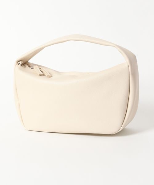 LOWRYS FARM（ローリーズファーム）の「柔ら軽いハーフムーンＢＡＧ（バッグ・レディース・アイボリー08/ブラック09/ピンク20・FREE）」の4枚目の写真