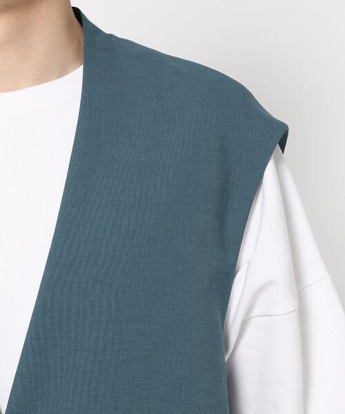 LOWRYS FARM（ローリーズファーム）の「ノーカラーベスト（トップス・メンズ・ブラック09/サックスブルー82/ブルー86・M/L）」の19枚目の写真