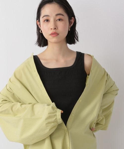 LOWRYS FARM（ローリーズファーム）の「シャーリングタンク（トップス・レディース・オフ05/ブラック09/オレンジ45/グリーン72/パープル92・F）」の2枚目の写真