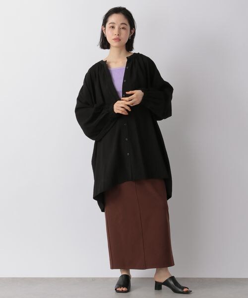 LOWRYS FARM（ローリーズファーム）の「シャーリングタンク（トップス・レディース・オフ05/ブラック09/オレンジ45/グリーン72/パープル92・F）」の10枚目の写真