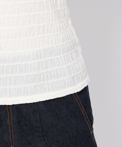 LOWRYS FARM（ローリーズファーム）の「シャーリングタンク（トップス・レディース・オフ05/ブラック09/オレンジ45/グリーン72/パープル92・F）」の16枚目の写真