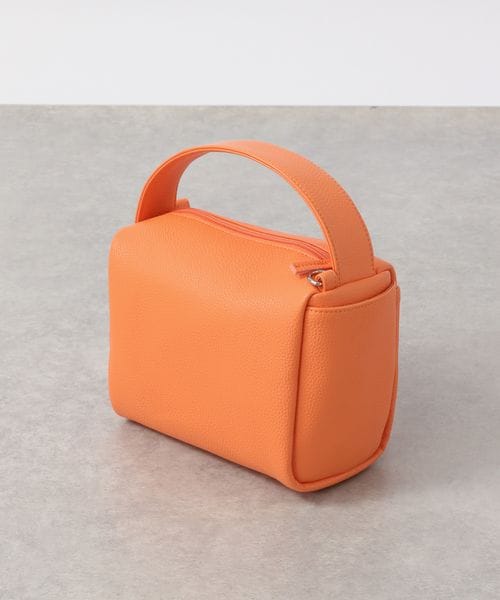 LOWRYS FARM（ローリーズファーム）の「柔ら軽いハンドバッグ（バッグ・レディース・アイボリー08/ブラック09/オレンジ45/グリーン75・FREE）」の3枚目の写真