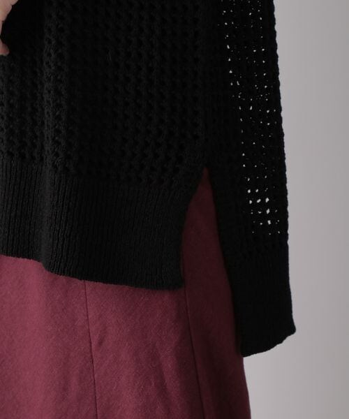 LOWRYS FARM（ローリーズファーム）の「メッシュニットノースリーブ（トップス・レディース・アイボリー08/ブラック09/グリーン72・F）」の15枚目の写真