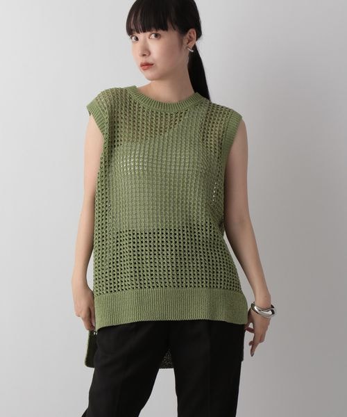 LOWRYS FARM（ローリーズファーム）の「メッシュニットノースリーブ（トップス・レディース・アイボリー08/ブラック09/グリーン72・F）」の3枚目の写真